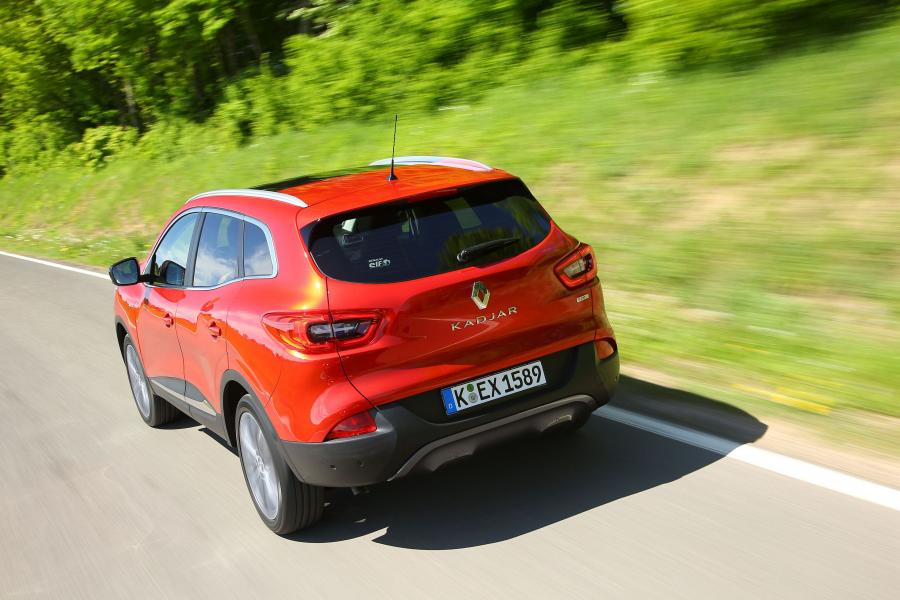  Renault Kadjar Bose 2015 года  (фото 18 из 27)